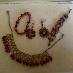 Amazon seed jewelry set